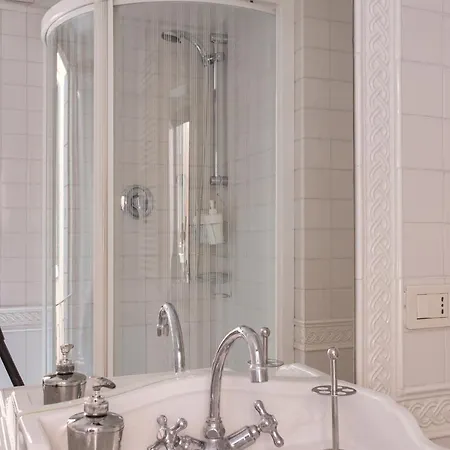 Ca Della Regina Lägenhet *