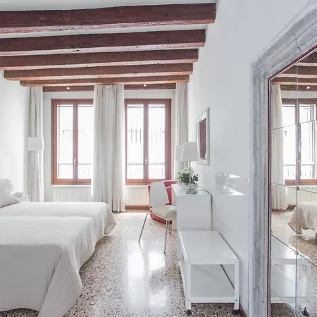 Lägenhet Ca Della Regina Venedig